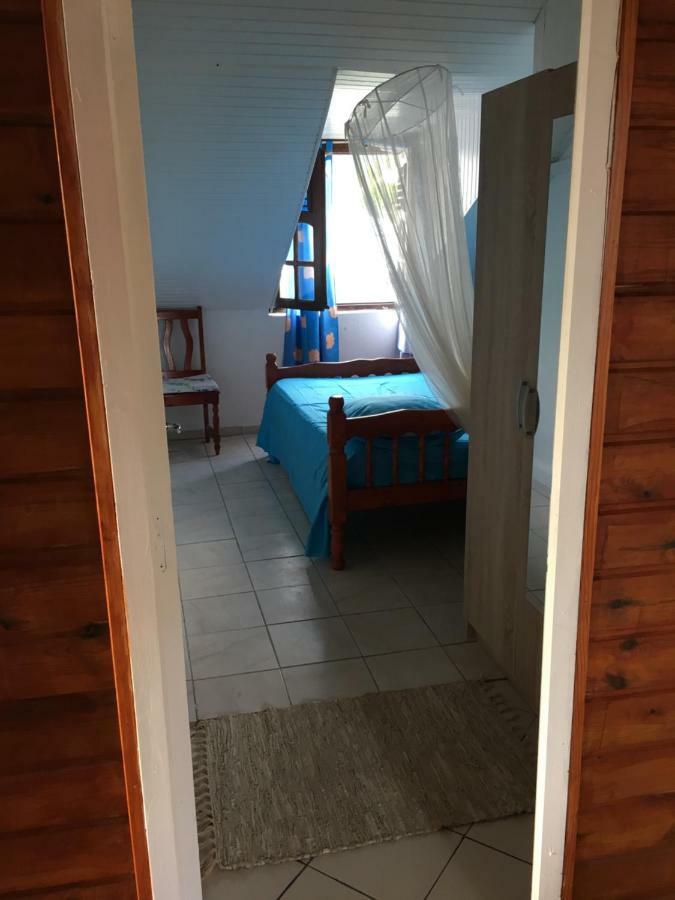 Villa Chez Ninette Pres Des Sources Chaudes Bouillante Exterior foto